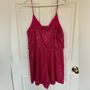 Do you need an outfit for a Bach or T Swift concert?! Hot pink sequins romper